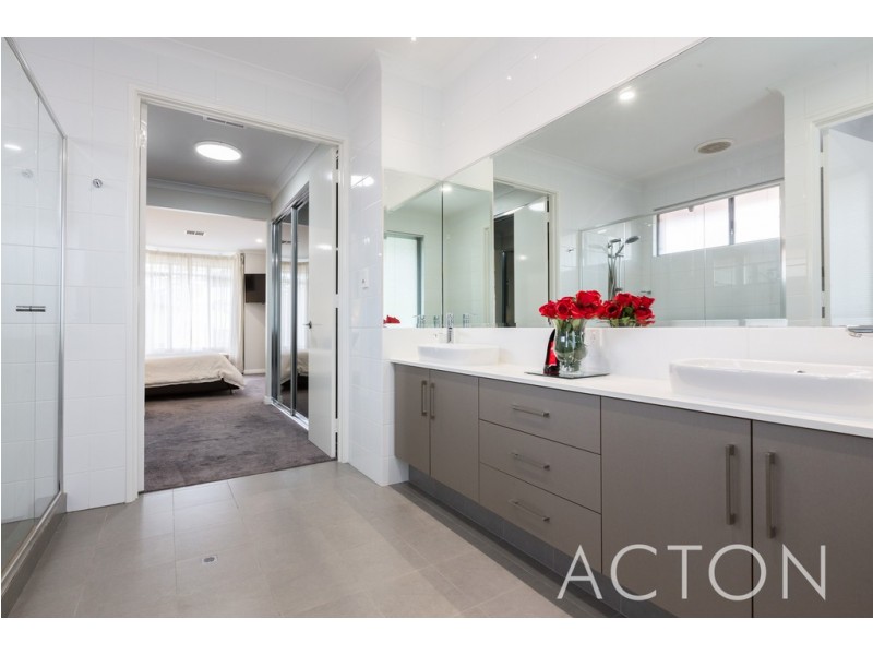 8 Millers Court, Cottesloe WA 6011