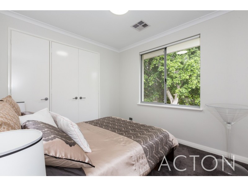 8 Millers Court, Cottesloe WA 6011