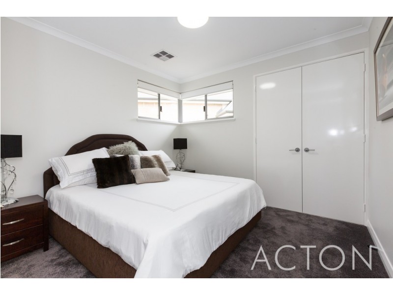 8 Millers Court, Cottesloe WA 6011