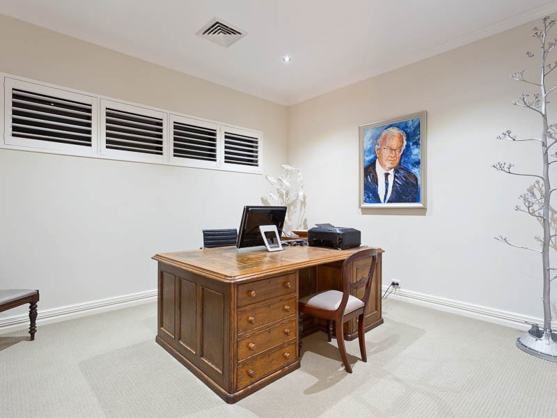 18 Irvine Street, Peppermint Grove WA 6011