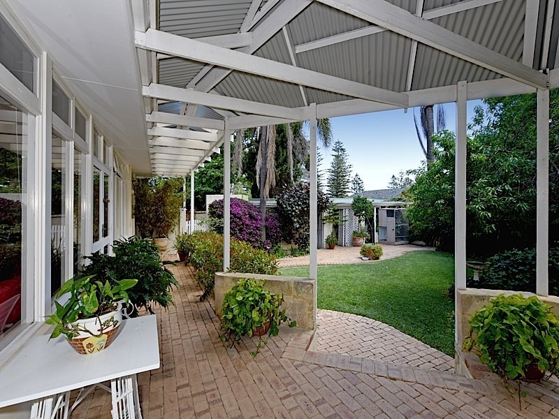 2 Webb Street, Cottesloe WA 6011