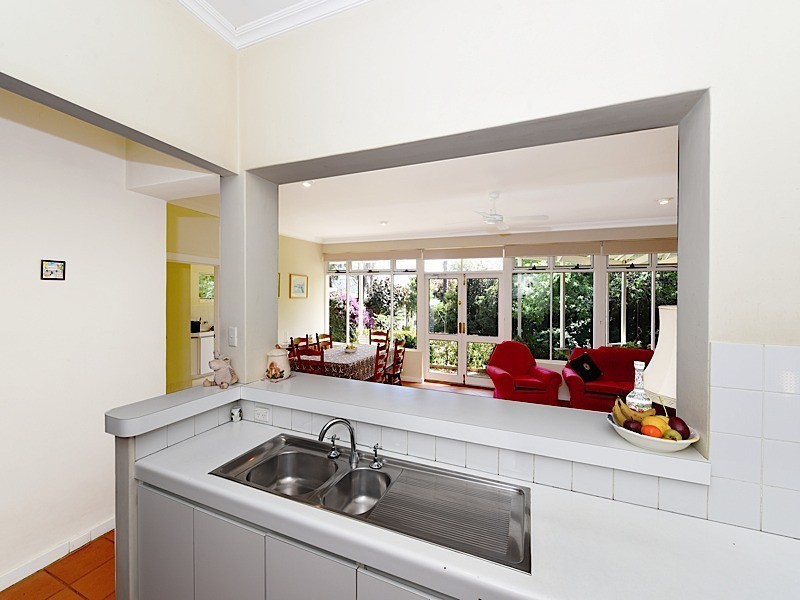 2 Webb Street, Cottesloe WA 6011