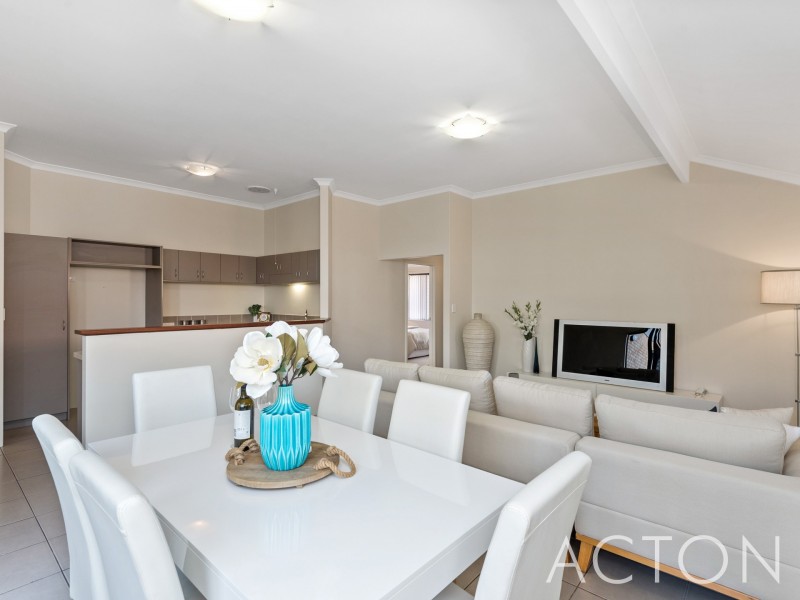 4/291 Flinders Street, Nollamara WA 6061
