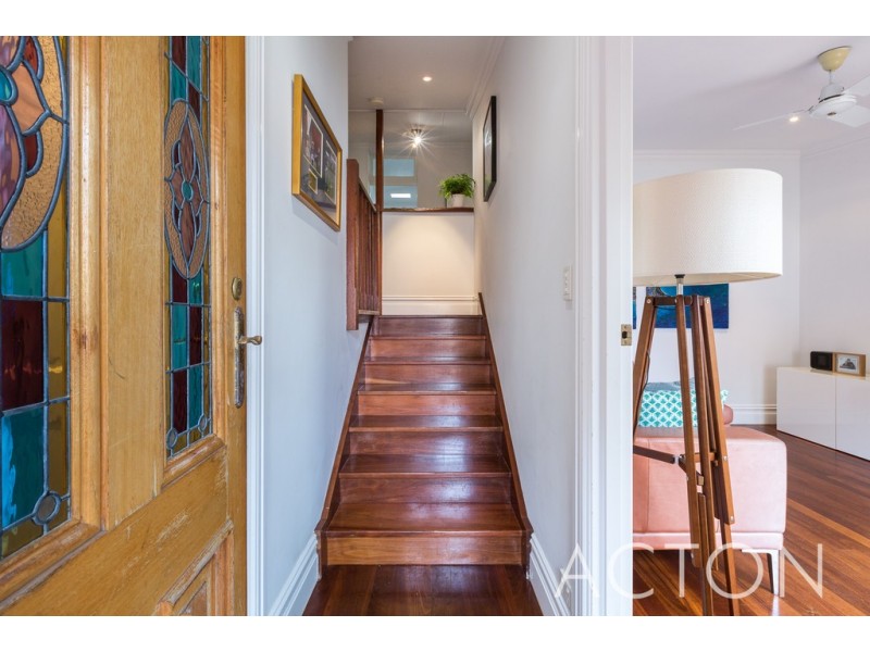 7 Foulkes Lane, Cottesloe WA 6011