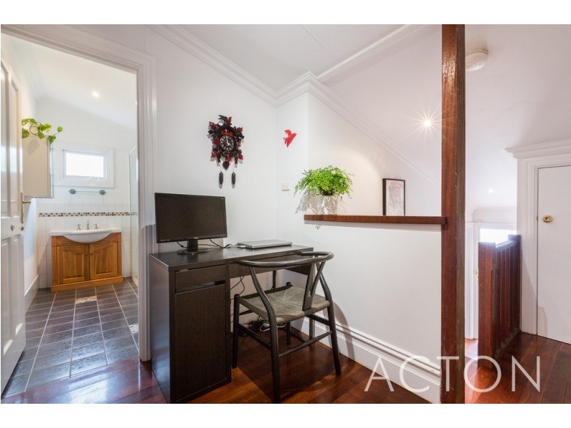 7 Foulkes Lane, Cottesloe WA 6011