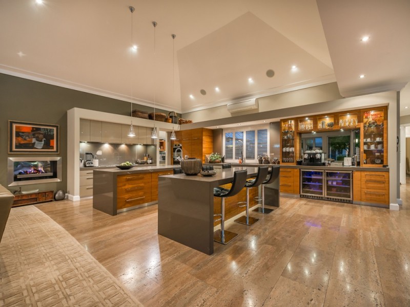 1 Riley Road, Claremont WA 6010