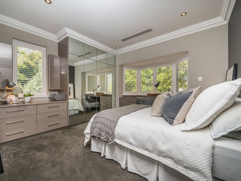 1 Riley Road, Claremont WA 6010