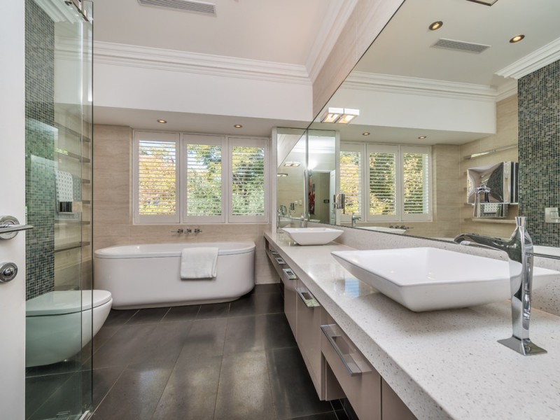 1 Riley Road, Claremont WA 6010