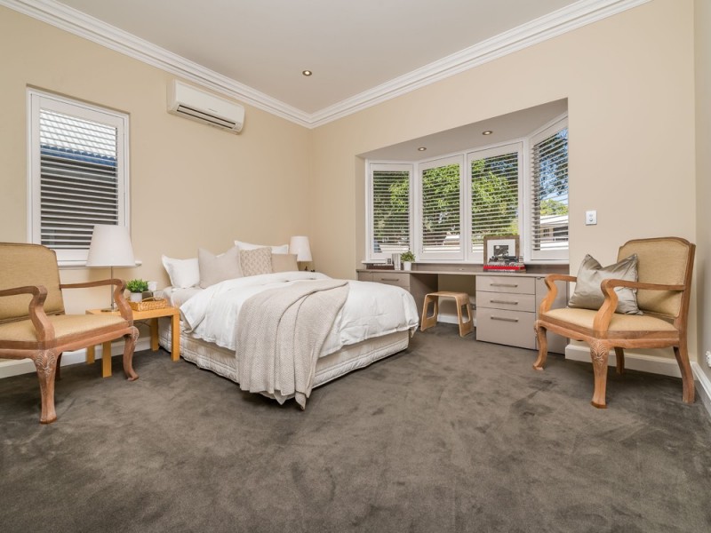 1 Riley Road, Claremont WA 6010