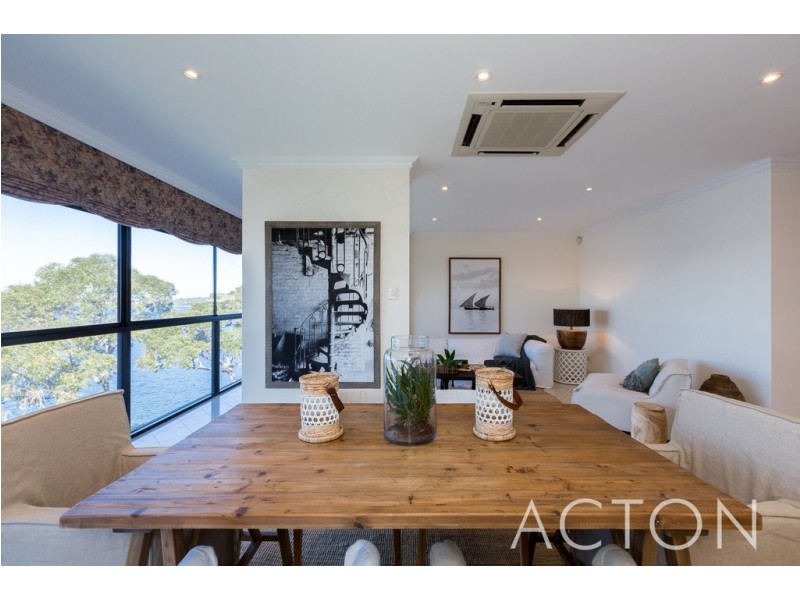 4/2 Bindaring Parade, Claremont WA 6010