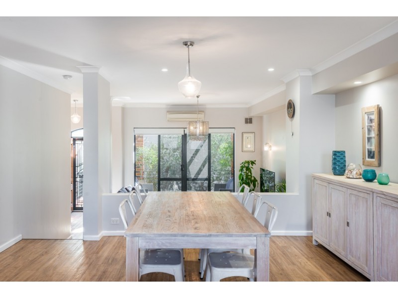 9/4 Hicks Street, North Fremantle WA 6159