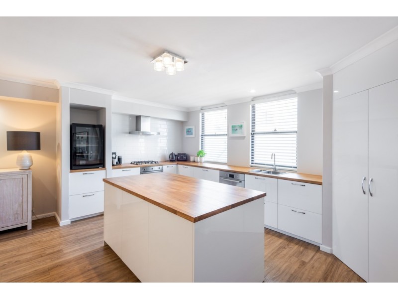 9/4 Hicks Street, North Fremantle WA 6159