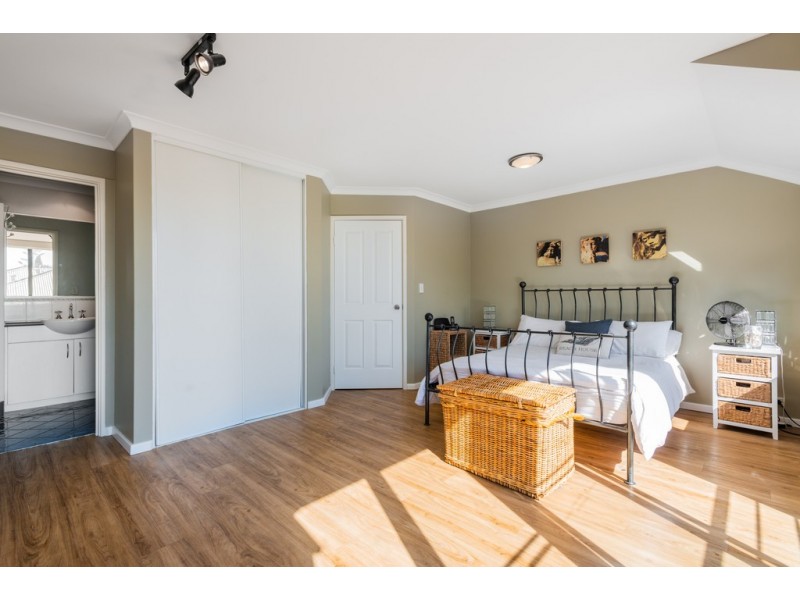 9/4 Hicks Street, North Fremantle WA 6159