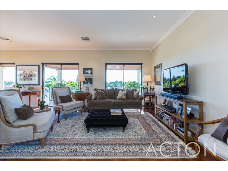 10 Asten Road, City Beach WA 6015