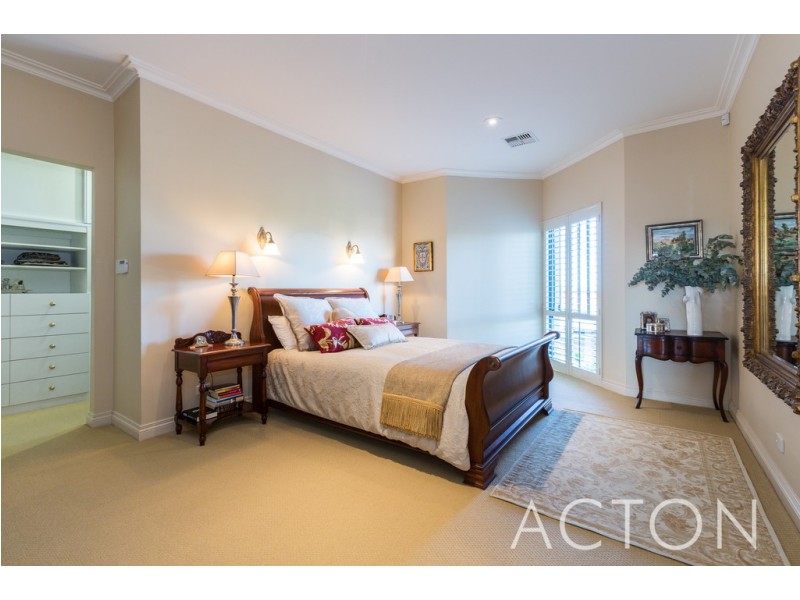 10 Asten Road, City Beach WA 6015