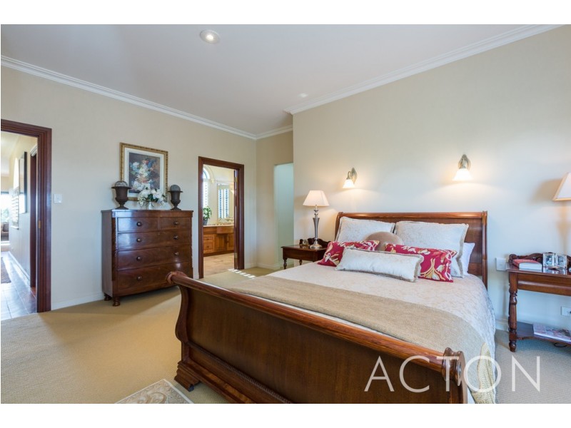 10 Asten Road, City Beach WA 6015