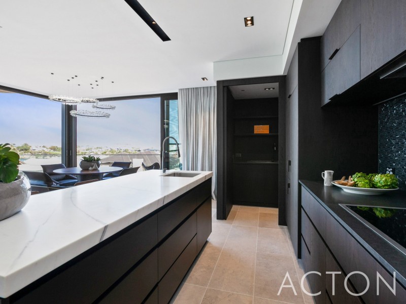 13/45 The Cutting, North Fremantle WA 6159