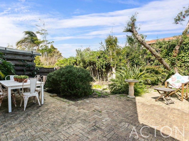 32 Mount Street, Claremont WA 6010