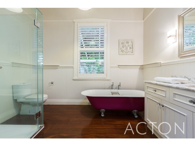 8 Loftus Street, Nedlands WA 6009