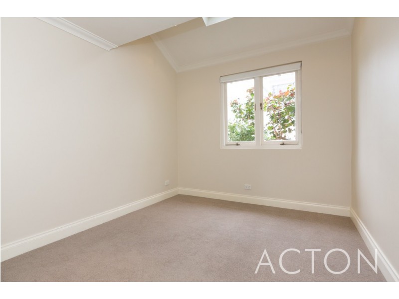 8 Loftus Street, Nedlands WA 6009