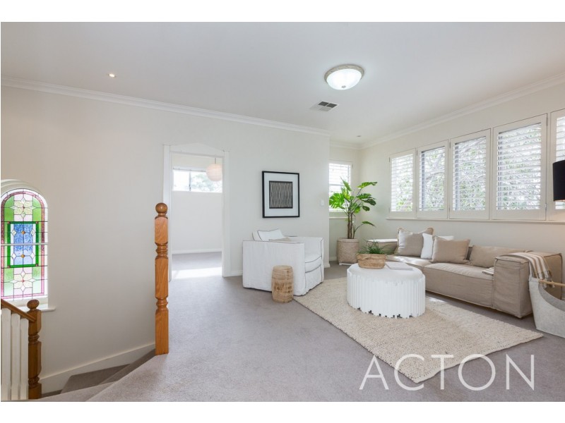 8 Loftus Street, Nedlands WA 6009