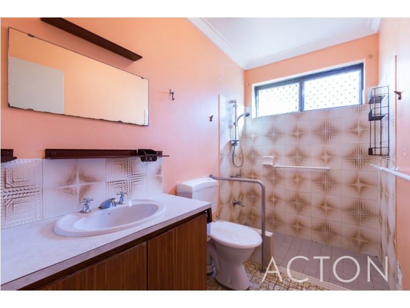 1/6 Wellington Street, Mosman Park WA 6012