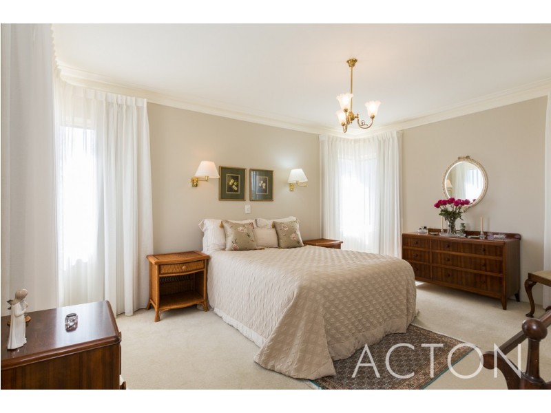 94 Palmerston Street, Mosman Park WA 6012