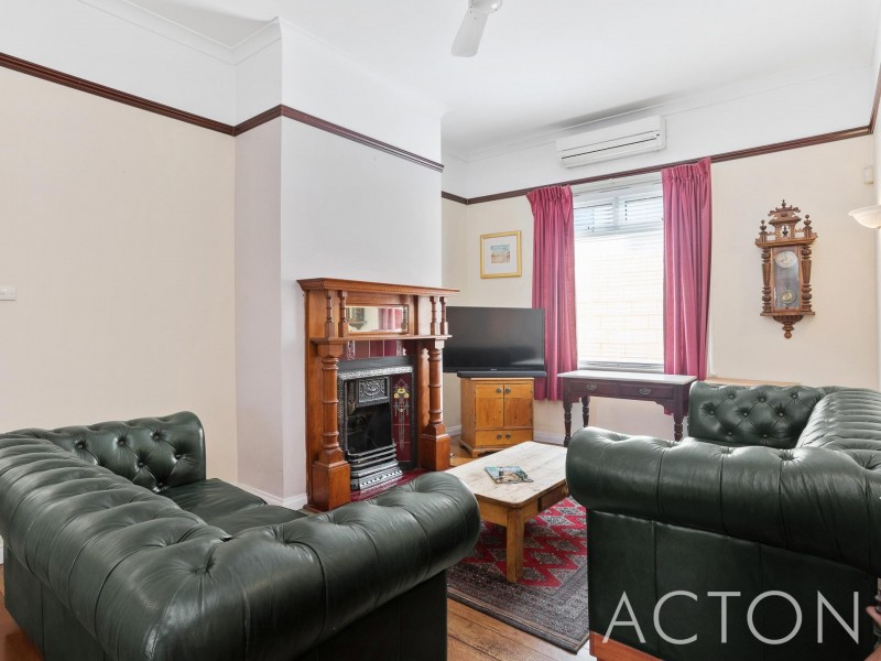 30 Harris Street, Bicton WA 6157