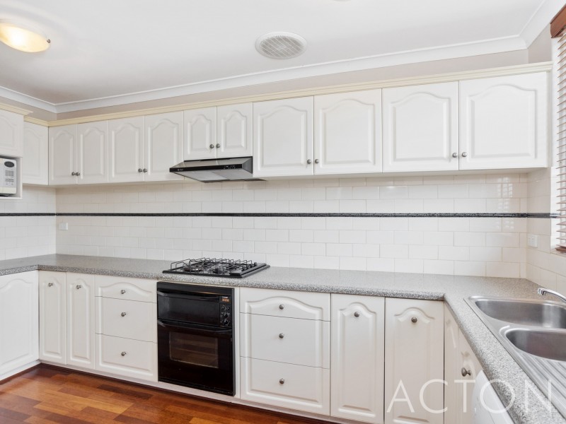 30 Harris Street, Bicton WA 6157