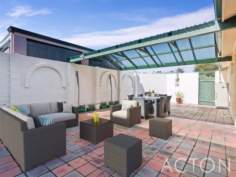 30 Harris Street, Bicton WA 6157