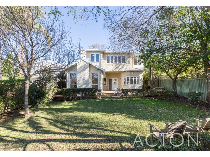 8 Loftus Street, Nedlands WA 6009