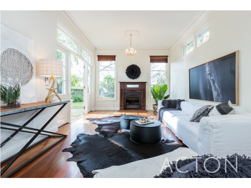 8 Loftus Street, Nedlands WA 6009