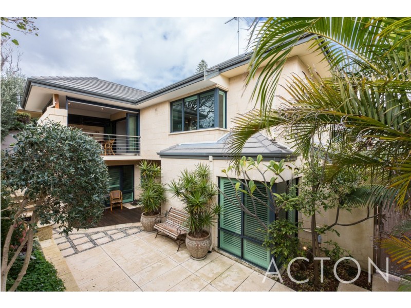 4A Beach Street, Cottesloe WA 6011