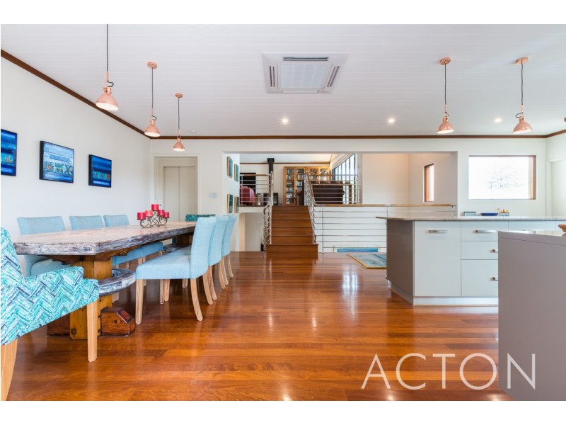 4A Beach Street, Cottesloe WA 6011