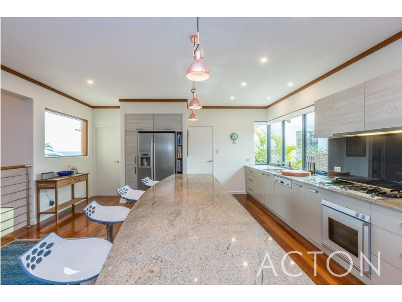 4A Beach Street, Cottesloe WA 6011