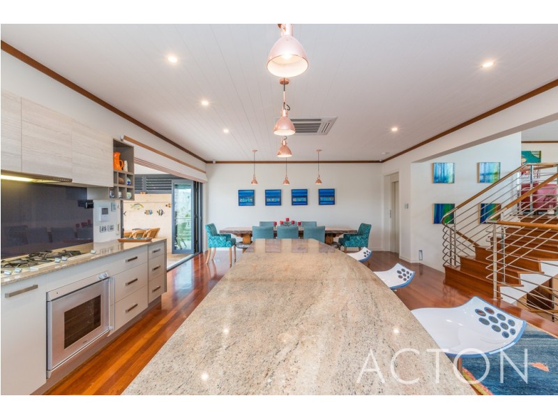 4A Beach Street, Cottesloe WA 6011