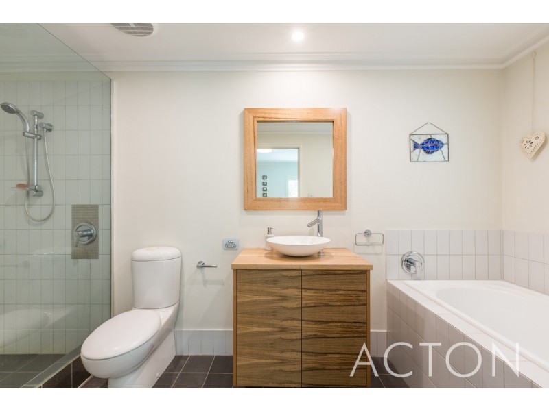 4A Beach Street, Cottesloe WA 6011