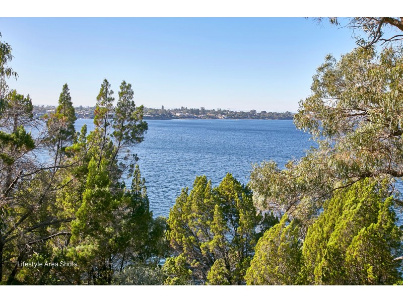 23B Bindaring Parade, Claremont WA 6010