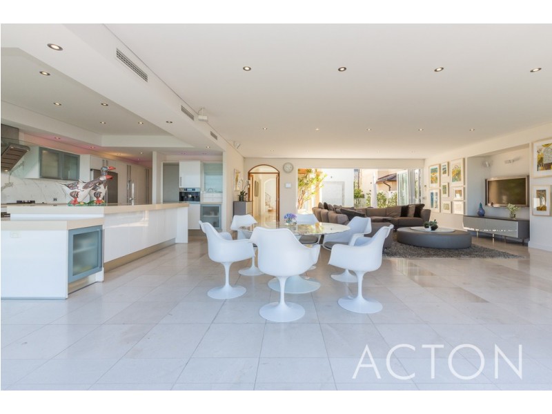 30 Hutchinson Avenue, Mosman Park WA 6012