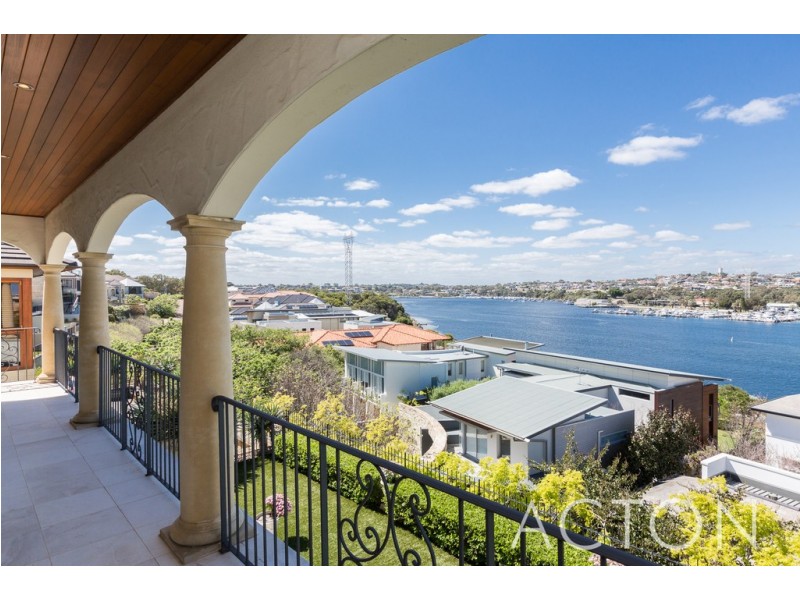 30 Hutchinson Avenue, Mosman Park WA 6012