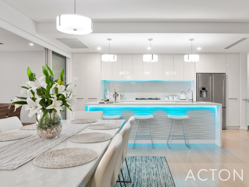 24 Socrates Parade, North Coogee WA 6163