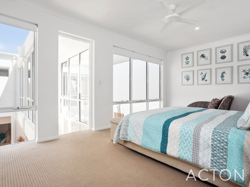 24 Socrates Parade, North Coogee WA 6163
