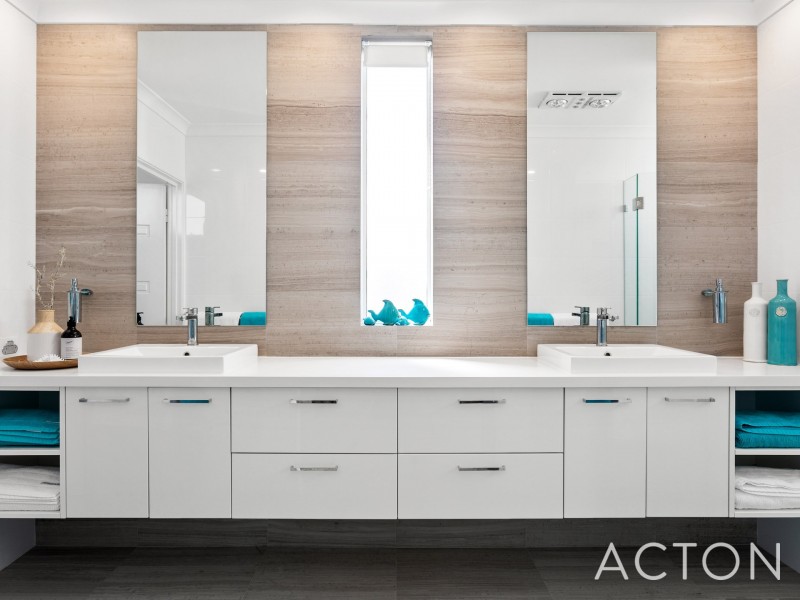 24 Socrates Parade, North Coogee WA 6163