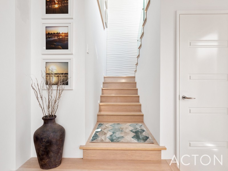 24 Socrates Parade, North Coogee WA 6163