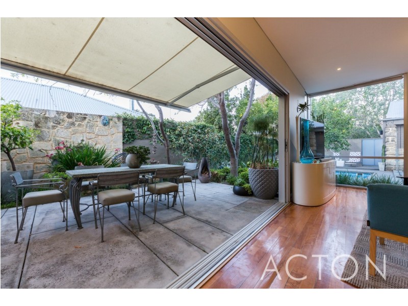 6 Griver Street, Cottesloe WA 6011