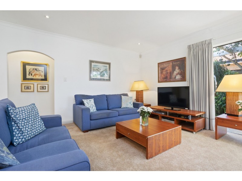 23 Godetia Gardens, Mount Claremont WA 6010