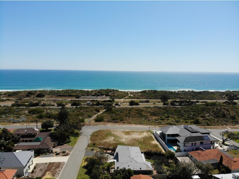 14 Belford Road, City Beach WA 6015