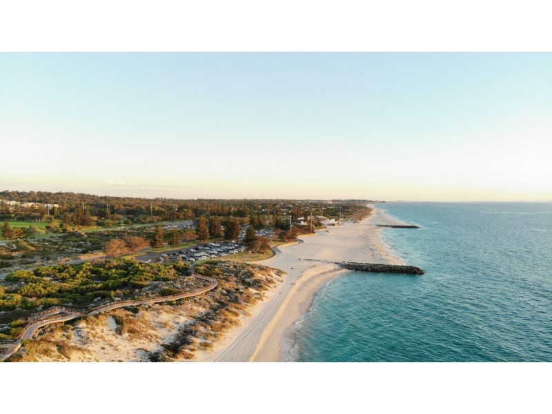 14 Belford Road, City Beach WA 6015