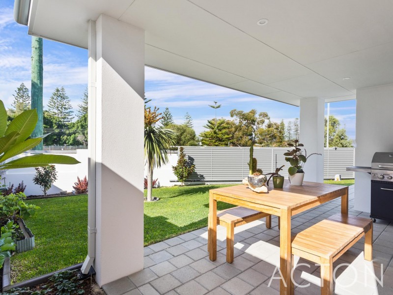 215 Curtin Avenue, Cottesloe WA 6011