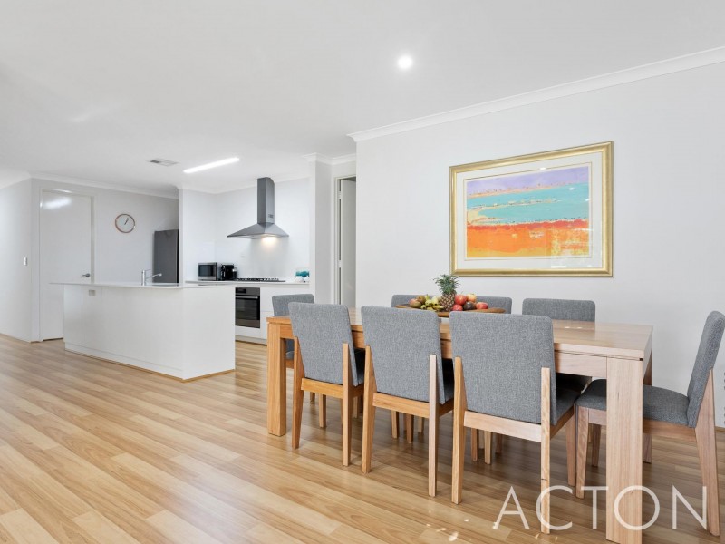 215 Curtin Avenue, Cottesloe WA 6011